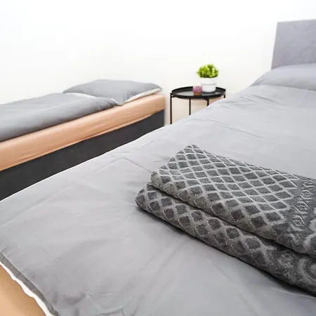 Stunning In Historical Center Apartman *